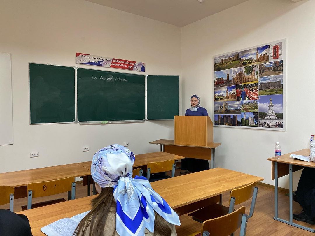Заседания научного кружка "Young scholar"