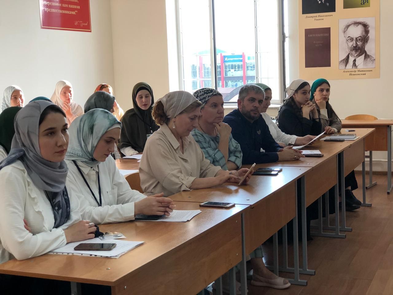 В рамках Всероссийского фестиваля науки NAUKA 0+ на Филологическом факультете состоялся научный семинар