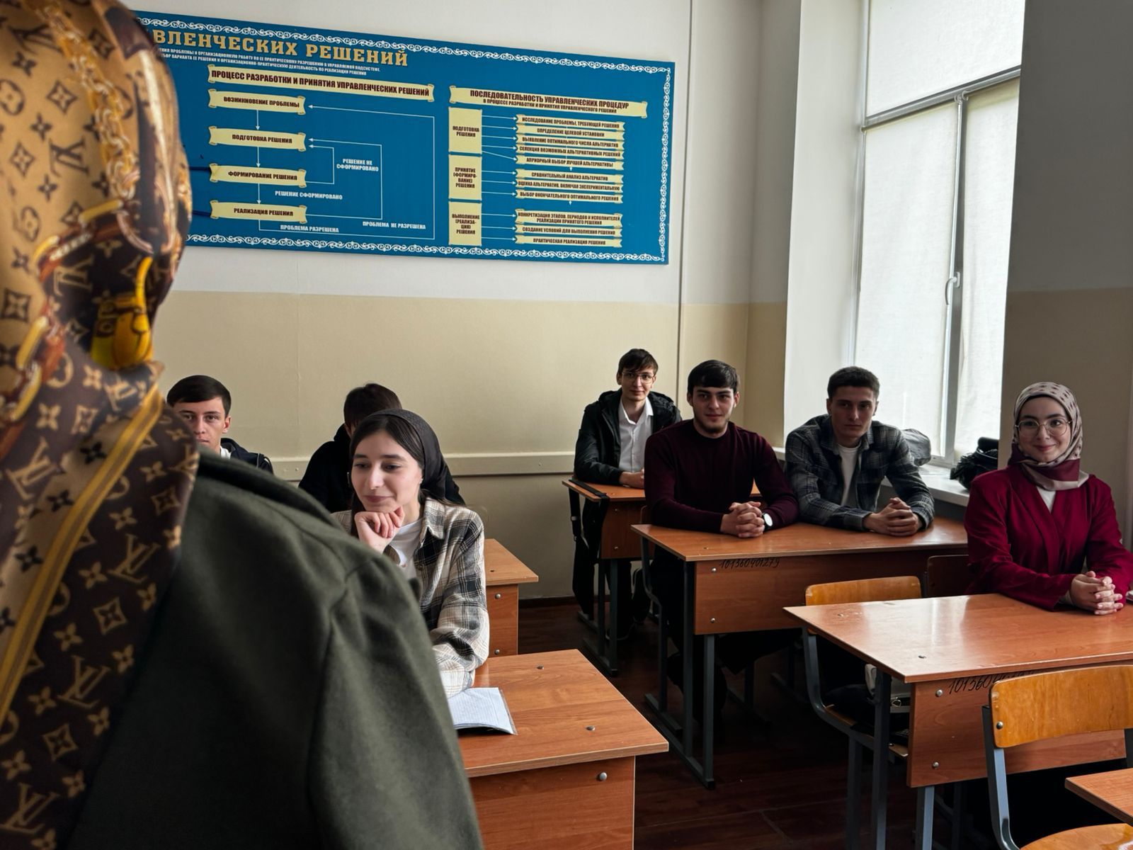 🎓💬 Семинар, который заставил нас задуматься: как понять, работает ли госрешение вообще?