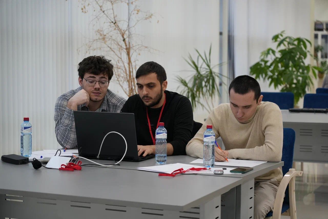 Турнир по спортивному программированию на «УниверСпортФесте»: победа Чеченской Республики