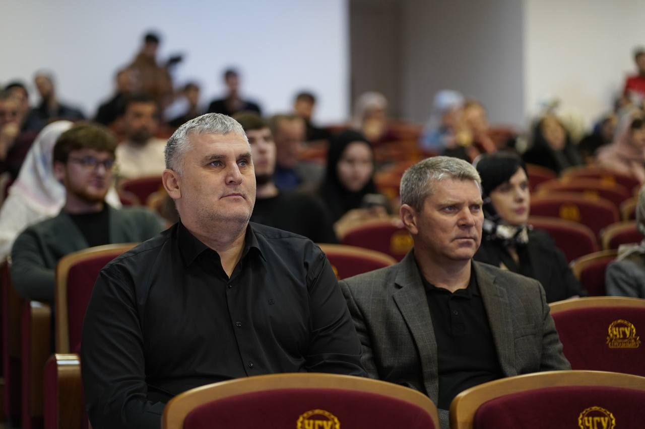 Научные итоги года обсудили на университетской конференции