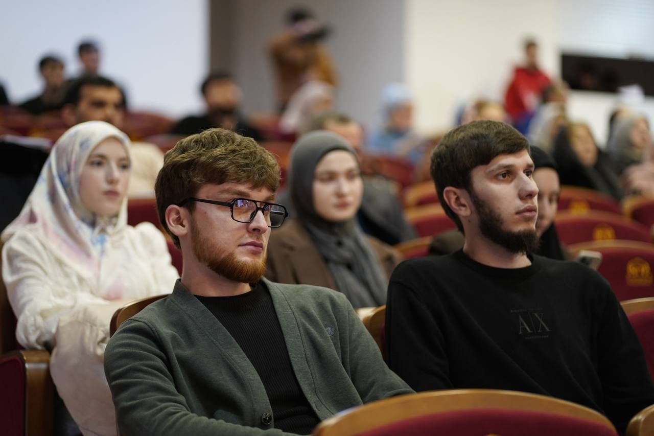 Научные итоги года обсудили на университетской конференции