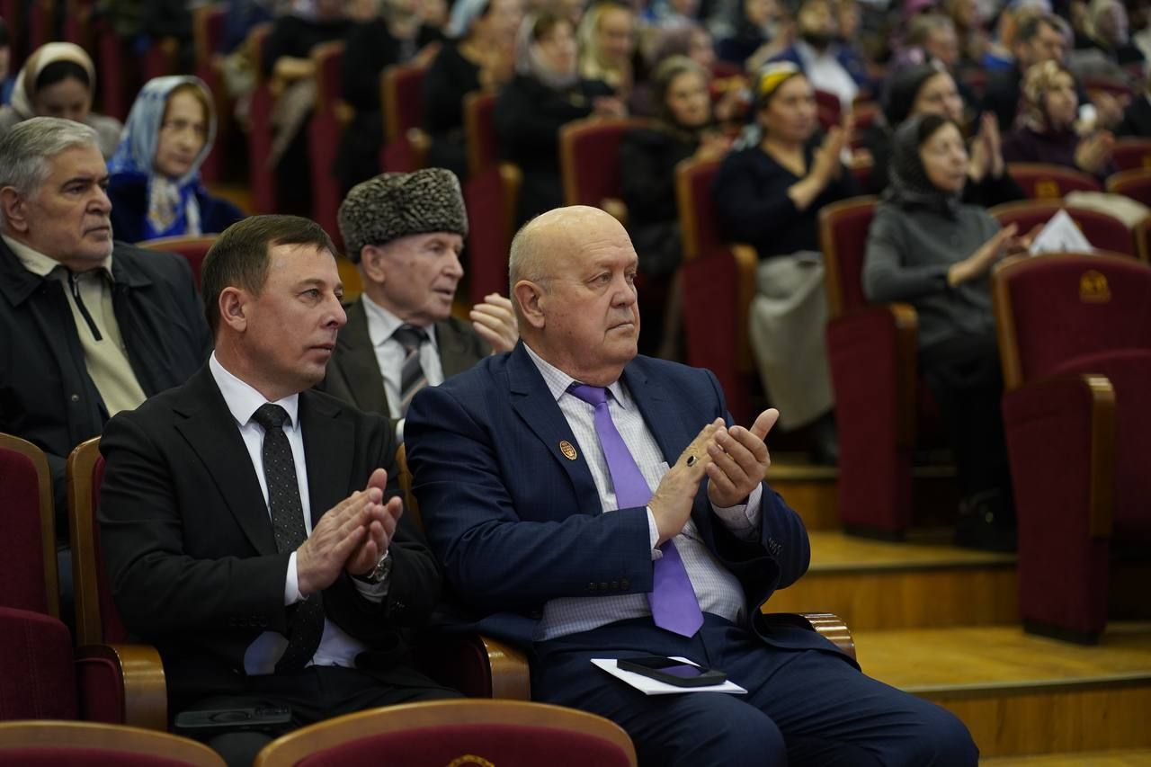 Научные итоги года обсудили на университетской конференции