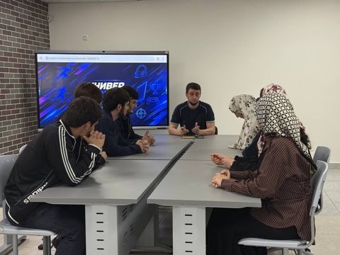 «Фиджитал-спартакиада «Универ Мастерс»: Организация деятельности информационной группы проекта. 